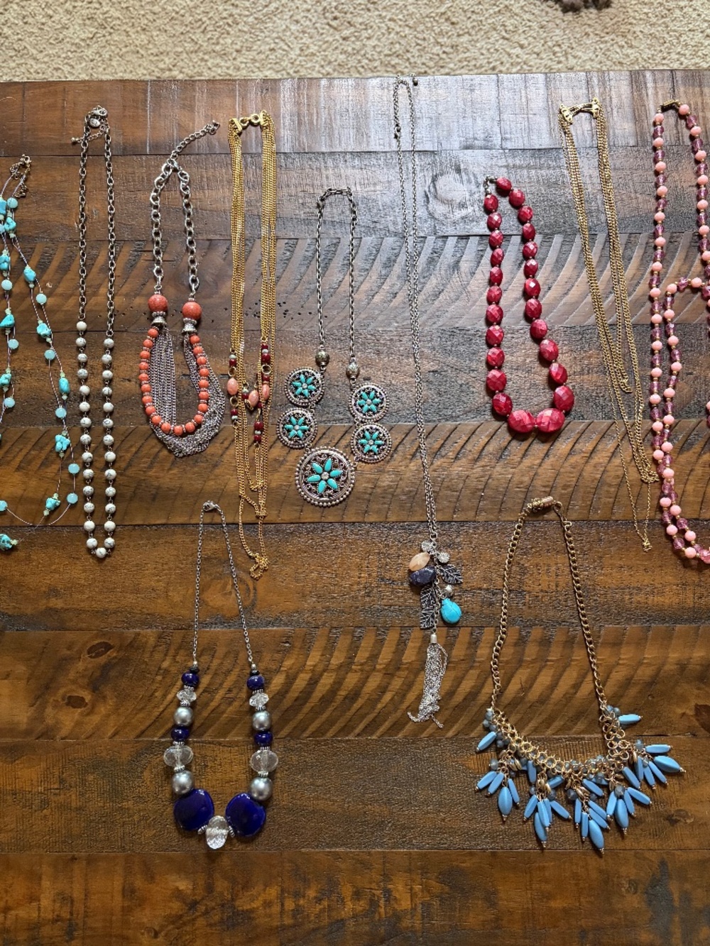 Necklaces Lot of 11 Assorted Styles & Color